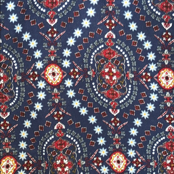 Patterned blouse - Picture 2 of 3